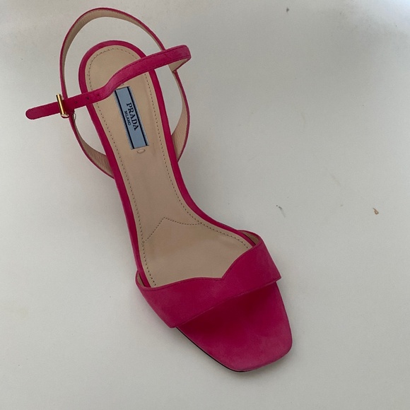 Prada sandals - Picture 1 of 2
